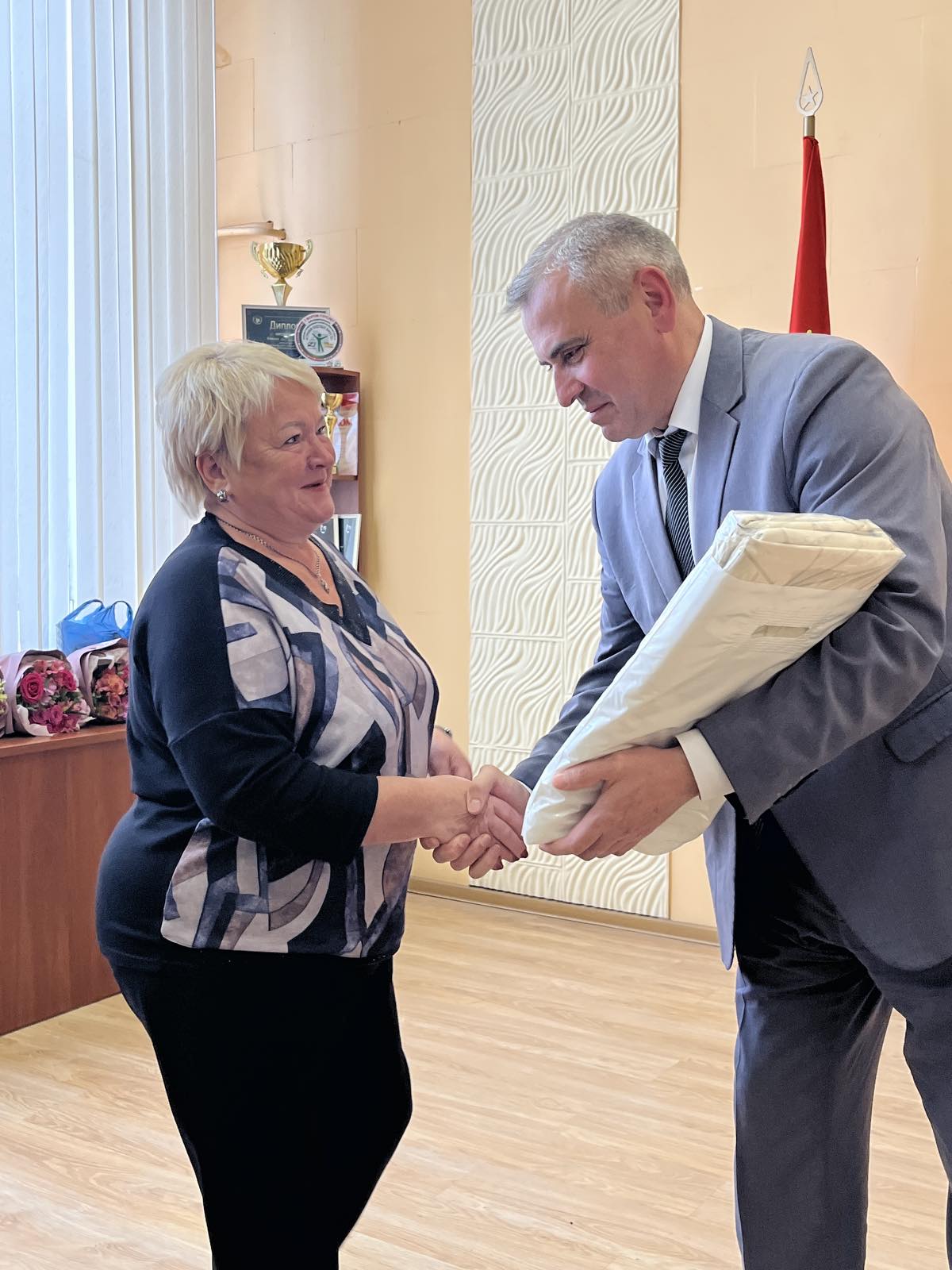 2австрсветесмол