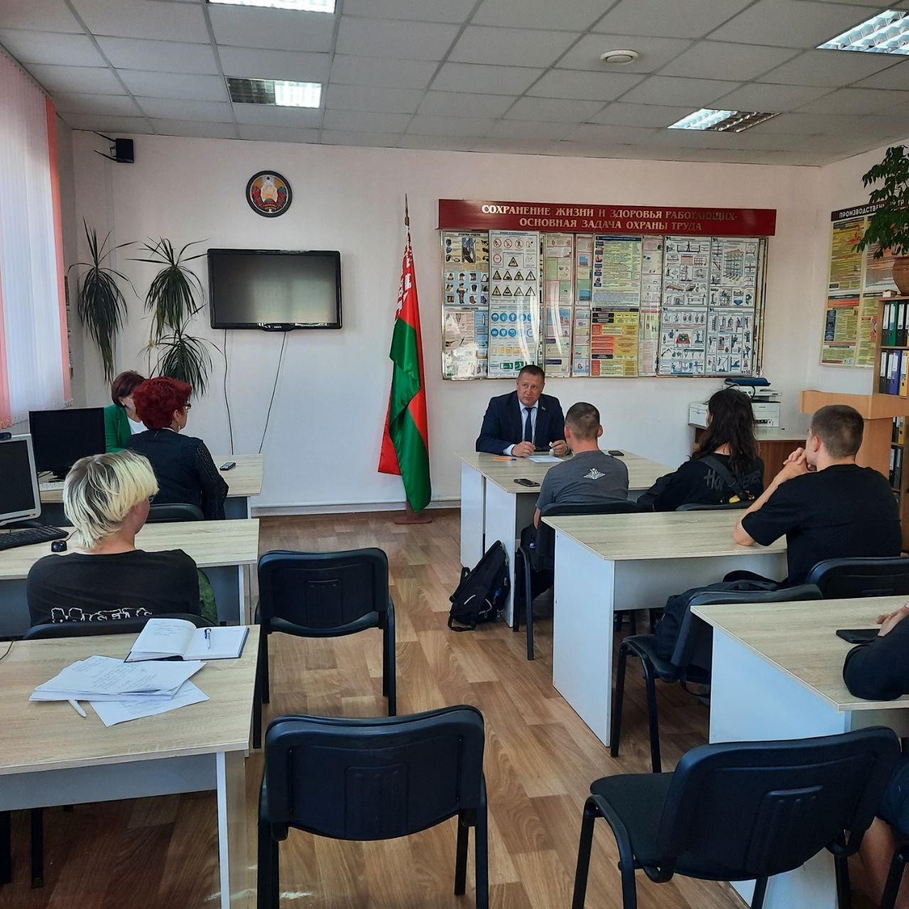 2встрсмолспец